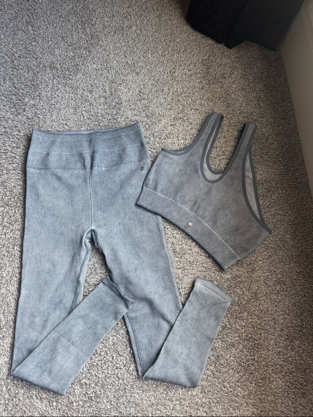 lululemon athletica Light Gray Ribbed High-Waist Leggings & Sports Bra